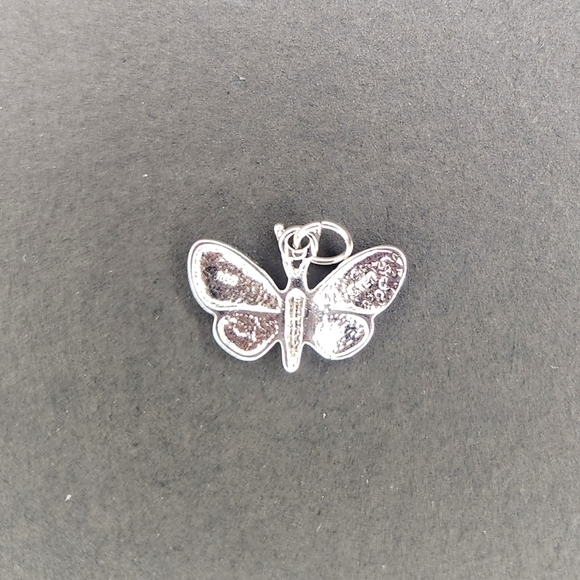 Sterling silver pendent - Picture 2 of 2